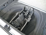 ラゲッジルームはヨーロッパブランドらしく、デットスペースを排除し、少しでも多くの荷物が積載できる設計となっております。