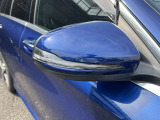 納車前整備は、メルセデスベンツ国際認定メカニックによる最新の検査ライン等の施設が充実した当社工場で入念に行います。メルセデス・ベンツの定める厳しい基準をクリアしたお車のみをご案内させて頂きます。