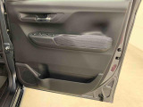 車両状態証明書には、キズ・へこみ・その他の状態が記載されております。