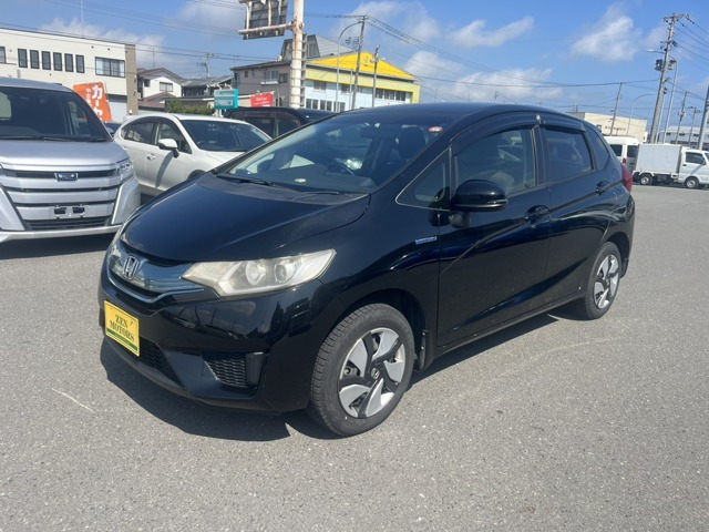 フィット 1.5 ハイブリッド Fパッケージ 4WD 