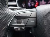 Audi正規ディーラーが高品質をお約束。高度な訓練・教育を受けたAudi専任メカニックが、100項目にもおよぶ精密な点検を実施いたします。すべてをクリアしたAudi車だけが、あなたのお手元に届けられるのです。