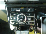 温度を設定すれば風量や風向きを自動で調整し、一定温度を保ってくれる便利なエアコンです!
