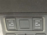 両側電動スライドドア付き、運転席にいながら開閉もラクラク