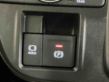 安全安心な走行のために、納車前には小さなクルマを知り尽くしたエキスパートが基本性能に関わる機能や状態を徹底的に点検しています。