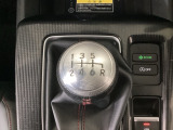 【フロア6速MT】走りの6速MT!スポーティーな走りをお楽しみいただけます♪