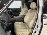 運転席、助手席です。クリーニング済みで綺麗になっております。