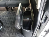 取り出しやすく、しまいやすい収納スペースが満載です。ティッシュやペットボトル等、用途に合わせた収納が可能ですので、使い方はあなた次第!