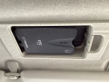 マツダ純正スマートインETC装備!サンバイザーの裏に車載器をスッキリ収納!ワンプッシュでETCカードの出し入れも簡単にできます。