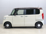 【コーティング】大好評のボディコーティング「グラスコーティング ガードコスメSP」もご納車までに施工可能。ガラス皮膜によりボディをキレイな状態に保ってくれます。