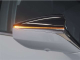 ウィンカー付きドアミラー!ただ単純に他車に対しての安全性だけでなく、高級感を演出します!