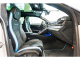 Bicolor Sportivo Alcantara- with Performante trim