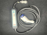 純正充電ケーブル装備☆ご自宅での充電の際には必須の装備ですね☆