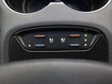 シートヒーター、ベンチレーション機能付きです。夏は涼しく、冬は温かく!
