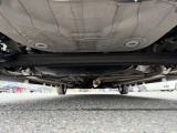 【下廻り防錆塗装】下回りの防錆加工も大人気オプションです。下回りを融雪剤などから長期間お守り致します。是非お車と一緒にご検討くださいませ。