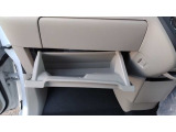 グローブBOXは車検証入れにピッタリ