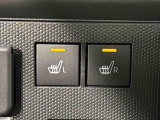 寒い日のドライブを快適にする運転席&助手席シートヒーターが付いてます。その隣にはアクセサリーソケット(12V/120W)も装備されています。