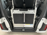 車が大好きなスタッフが心をこめて接客いたします。お客様一人一人のお車に対する思いや気持ちをうかがい、充実した時間が過ごせるよう努めます。