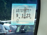 次回の車検日になります。こちらのステッカーをご確認ください。