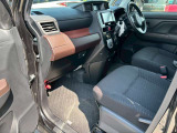 当社では、自動車保険も取り扱っております! 自動車保険(代理店)は、車屋さんとセットが便利です。代理店の専門スタッフが、お客さまのニーズに合った「補償」と「安心」をお届けします。