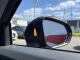 ●ブラインドスポット(サイドアシスト)付き!サイドミラーやバックミラーに映らない車両の存在を指し、これを意識することで事故のリスクを減らすことができます。