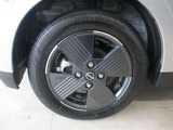 純正14インチアルミホイール(155/65R14)【前2424-5.5、後2424-6】