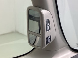 普段運転席から見えない左タイヤの前あたりが見ることができます!駐車が苦手な方も得意な方にとっても安心です☆