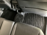 豊富に在庫を取り揃えています!軽自動車からミニバン、セダン、SUV、話題のハイブリッド車など続々入荷しております♪