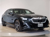 BMW認定中古車は第三者品質評価制度も採用しております。AIS方式による車両品質評価制度も導入し公平な車両コンデション評価を行うことにより車両品質の透明性を高めると同時に更なる信頼と安心をお届けします