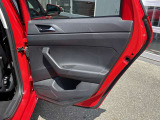 点検整備ご納車前にCertified Pre-Owned独自の「点検チェック項目シート」により、部品や機能に関する全71項目もの厳しいチェックを実施します。