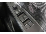 パワーウインドーやドアミラーの調整スイッチがまとめられています!