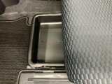 入口には除菌スプレーを設置しておりますので、ご自由にご利用ください。