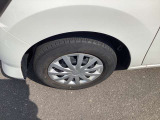 ☆お車についた傷やヘコミ、事故の修理もハヤシにお任せください。自社鈑金工場で修理ができますの安心です☆