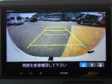 ◆【リアカメラ】が装着されています。リバースに入れるだけで映ります。後方の安全確認や、狭い駐車場での車庫入れ、雨の日や夜間など視界の悪い時に便利です。安全にバックする為には欠かせない装備です。