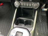 任意保険やJAFなどお車に関するサービス全般取り扱っております!すべてお任せください!