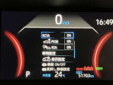 さまざまな安全装備でドライバーと同乗者をしっかりサポートできます。