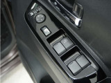 ◆パワーウィンドウスイッチ◆運転席から全席の窓の開閉操作を行うことが出来いつでも換気ができます!