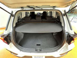 トノカバー付き☆ 車外からラゲージルームの手荷物が見えない様に、●スマートに●防止します♪