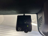 リバース連動型のバックカメラは、精度が良く、バックや縦列駐車もストレスなく止められます。カメラの性能も日々進化しており画質には私たちも驚かされます。ぜひ実車でのご確認をお願い致します。