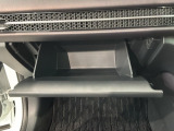 豊富に在庫を取り揃えています。 軽自動車からミニバン、セダン、SUV、話題のハイブリッド車などなど続々入荷中です!