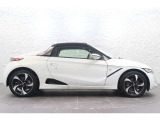 このお車はホンダ純正光脱臭・抗菌加工を納車前に致します。光触媒消臭は光触媒と銀イオンにより消臭とウイルス除菌や抗菌効果のダブル効果で車内を快適に保ちます。