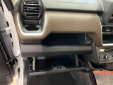 認定中古車はご購入から1年間・距離無制限の保証付き!(年式により6ケ月・距離無制限となります)