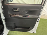 お車の情報が載ったカルテをお渡ししております。