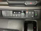 エアコン操作スイッチ