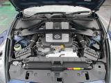 V型6気筒 3.7リッターエンジン