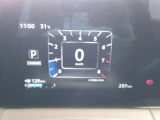 デジタルなメーターで見やすい♪様々な先進装備が搭載しております☆