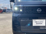白く光量が高いLEDヘッドライトです☆
