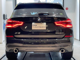 安心のBMW認定中古車は100項目の箇所を徹底的にチェック致します。機械的な箇所や電気系、コンピューターなどをご納車前に点検し、交換基準に達した部品は全て新品に修理返品した後にご納車致します。