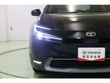 先進的なデザインのヘッドライトはBi-BeamLED。1灯の光源でローとハイビームの切替えが出来ます。ターンランプ、クリアランスランプ、デイライト機能を備えたライン発光が昼夜を問わず存在感を放ちます。