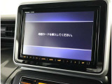 ナビを装備。タッチパネル式で使いやすく、お出かけもラクラクです。