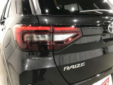 LEDテールライトです。省電力、高輝度のLEDは明るく照らすので夜間運転時の視認性を高めます。スタイリッシュな見た目で細かいところもこだわりたいあなたに!